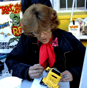 jeannez.gif (44851 bytes)