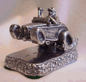 hiboy4.gif (49251 bytes)